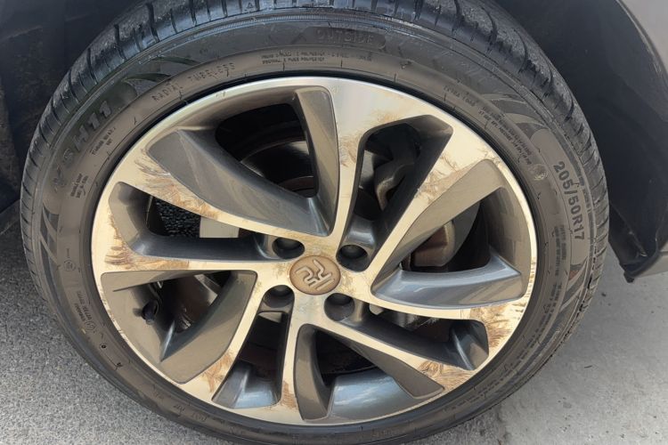 Used BYD Yuan 2017 1.5L Automatic Cool & Connected Model Exterior 1