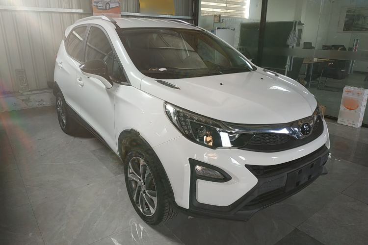 Used BYD Yuan 2017 1.5L Manual Cool Connect Model Exterior 1