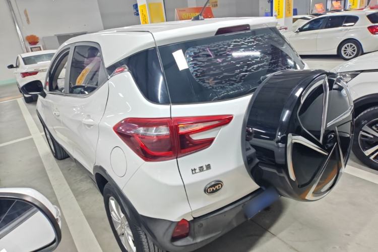 Used BYD Yuan 2017 1.5L Automatic Cool & Stylish Model Exterior 2