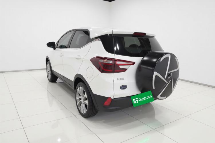 Used BYD Yuan 2017 1.5L Automatic Cool & Connected Model Exterior 3