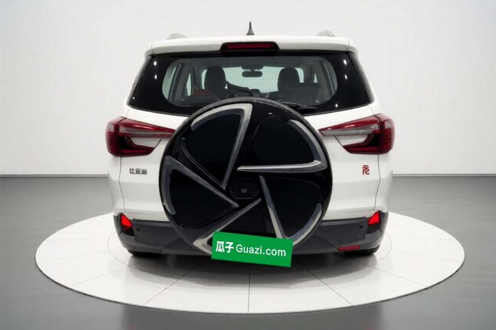 Used BYD Yuan 2017 1.5L Automatic Cool & Connected Model Exterior 4