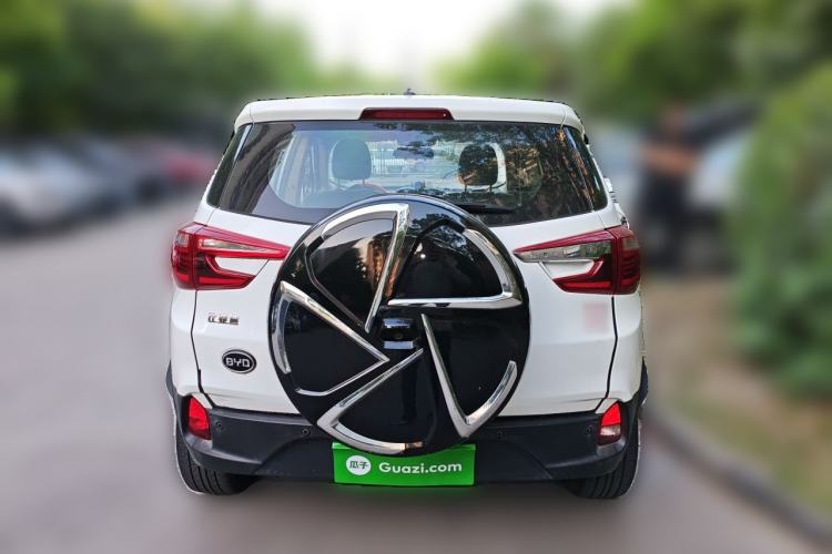 Used BYD Yuan 2017 1.5L Automatic Cool & Connected Model Exterior 4