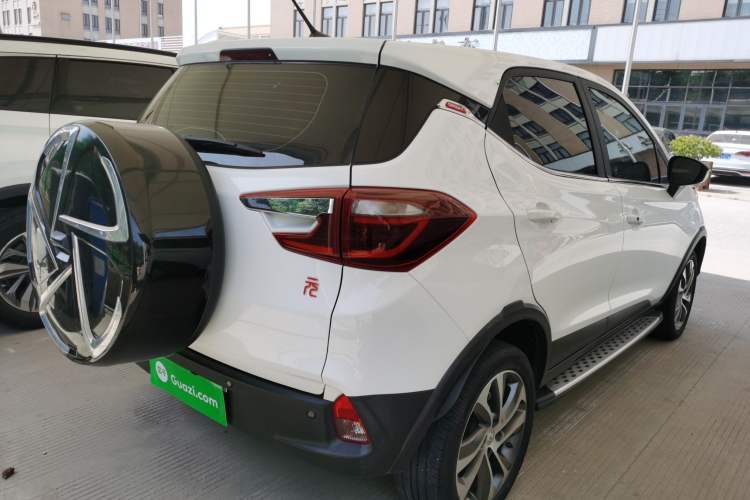 Used BYD Yuan 2017 1.5L Automatic Cool & Connected Model Exterior 5