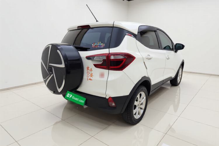 Used BYD Yuan 2017 1.5L Automatic Cool & Stylish Model Exterior 5