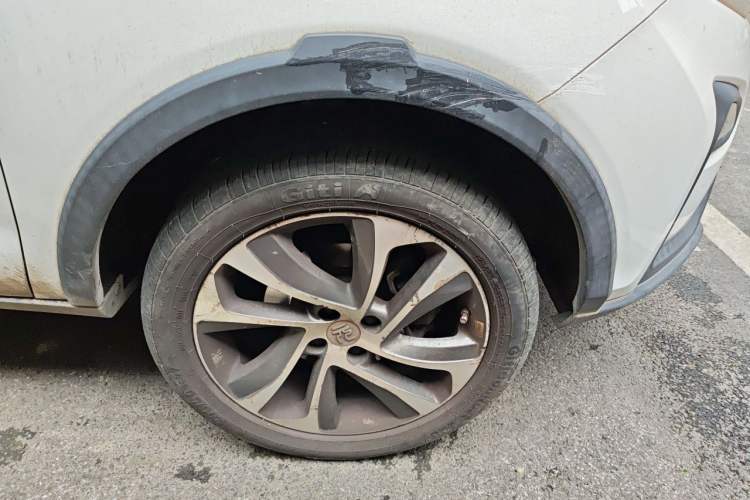 Used BYD Yuan 2017 1.5L Manual Cool Connect Model Exterior 7