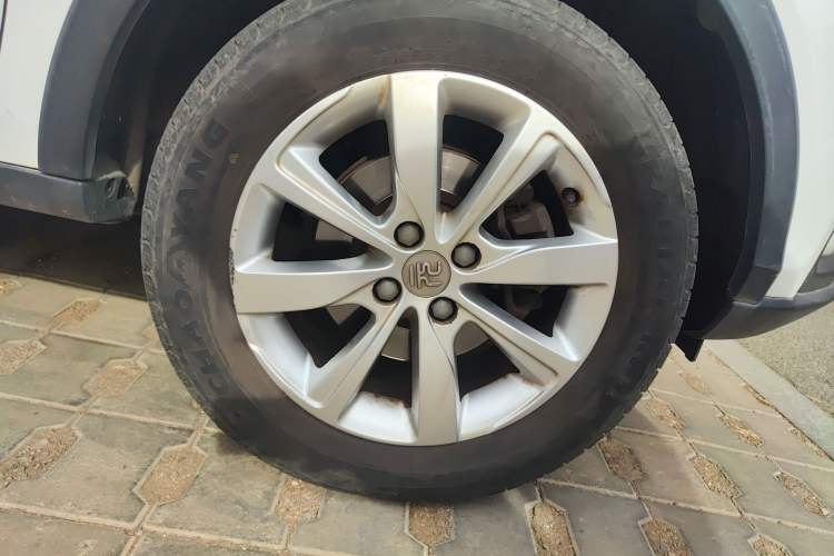 Used BYD Yuan 2017 1.5L Automatic Cool & Stylish Model Exterior 7
