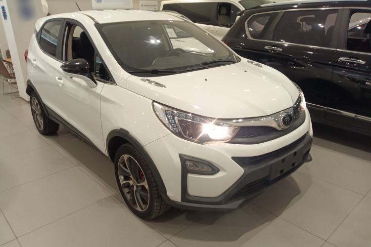 Used BYD Yuan 2017 1.5L Automatic Cool & Connected Model Front Right 45 Deg