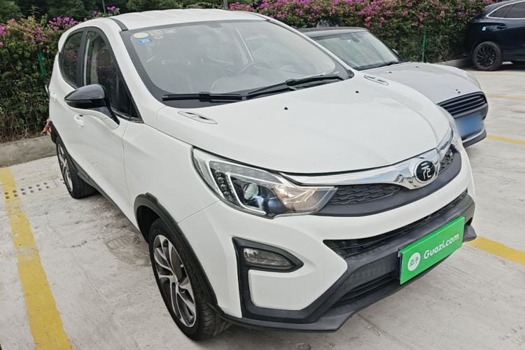 Used BYD Yuan 2017 1.5L Automatic Cool & Connected Model Front Right 45 Deg