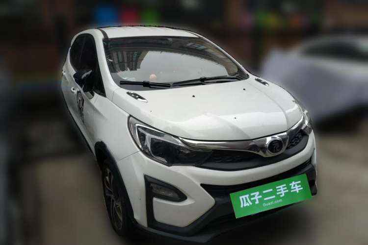 Used BYD Yuan 2017 1.5L Automatic Cool & Connected Model Front Right 45 Deg