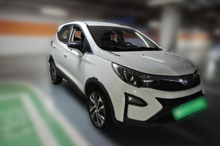 Used BYD Yuan 2017 1.5L Automatic Cool & Connected Model Front Right 45 Deg