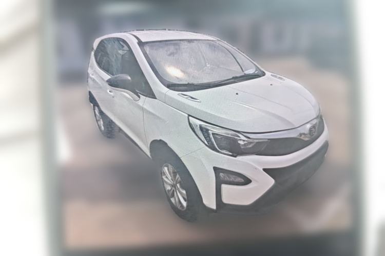 Used BYD Yuan 2017 1.5L Automatic Cool & Stylish Model Front Right 45 Deg