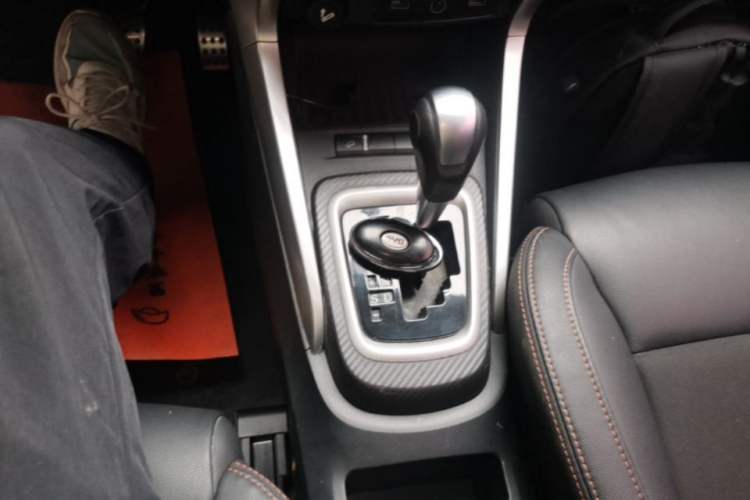 Used BYD Yuan 2017 1.5L Automatic Cool & Stylish Model Gear Lever