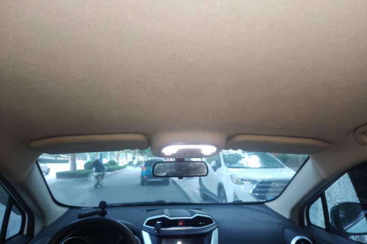 Used BYD Yuan 2017 1.5L Automatic Cool & Connected Model Headliner