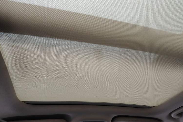 Used BYD Yuan 2017 1.5L Manual with Panoramic Sunroof Headliner