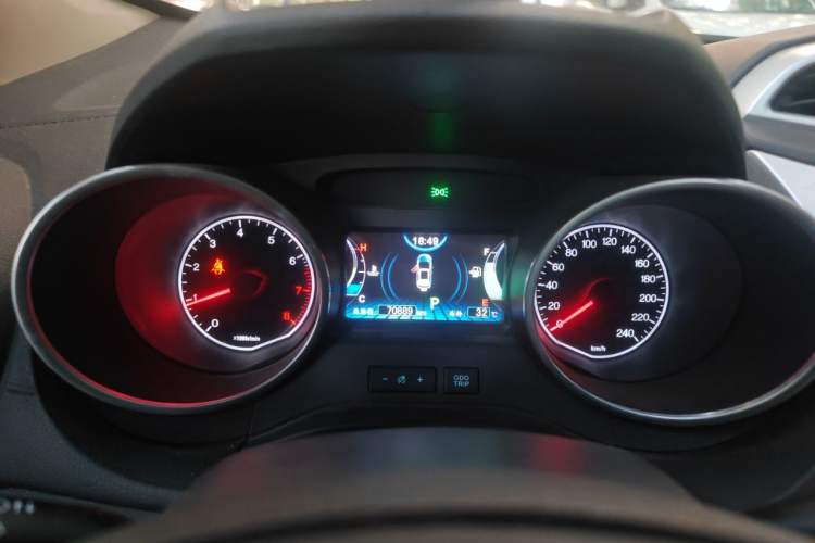 Used BYD Yuan 2017 1.5L Automatic Cool & Connected Model Instrument Cluster