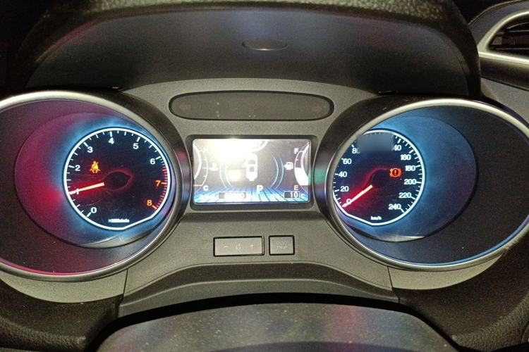 Used BYD Yuan 2017 1.5L Automatic Cool & Connected Model Instrument Cluster