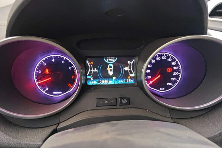Used BYD Yuan 2017 1.5L Automatic Cool & Connected Model Instrument Cluster