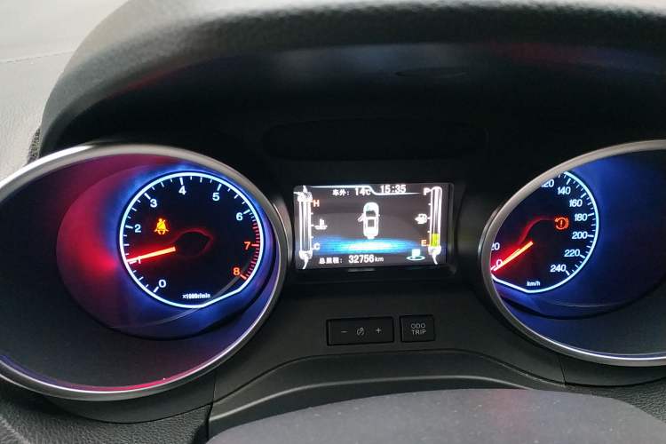 Used BYD Yuan 2017 1.5L Automatic Cool & Connected Model Instrument Cluster