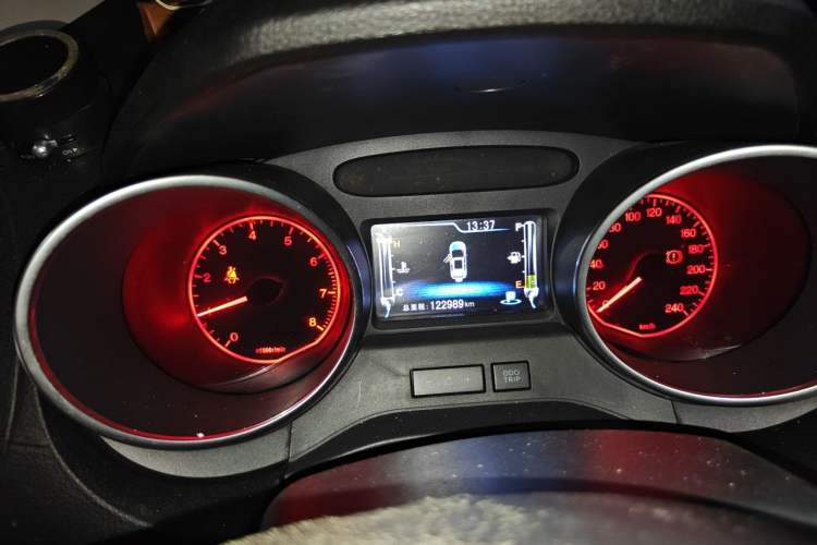 Used BYD Yuan 2017 1.5L Automatic Cool & Connected Model Instrument Cluster