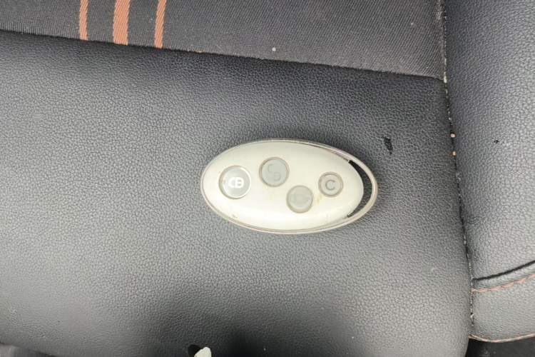 Used BYD Yuan 2017 1.5L Automatic Cool & Stylish Model Interior 1