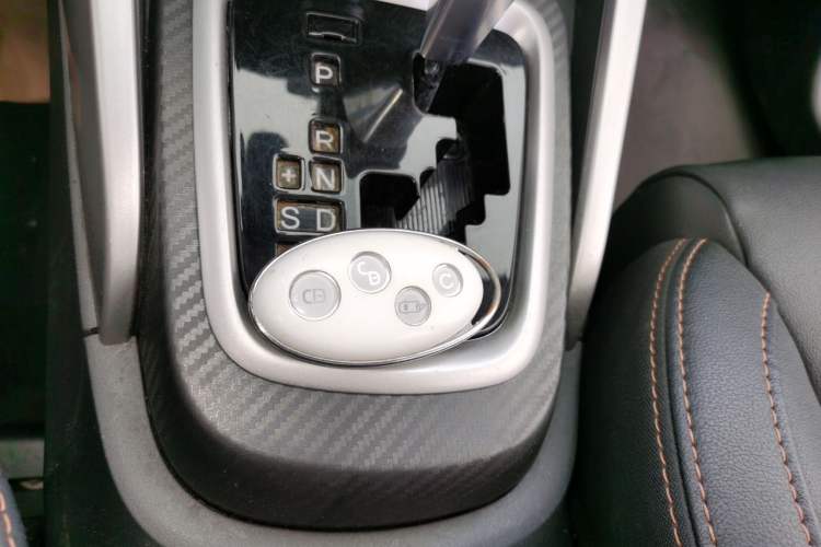 Used BYD Yuan 2017 1.5L Automatic Cool & Connected Model Interior 1