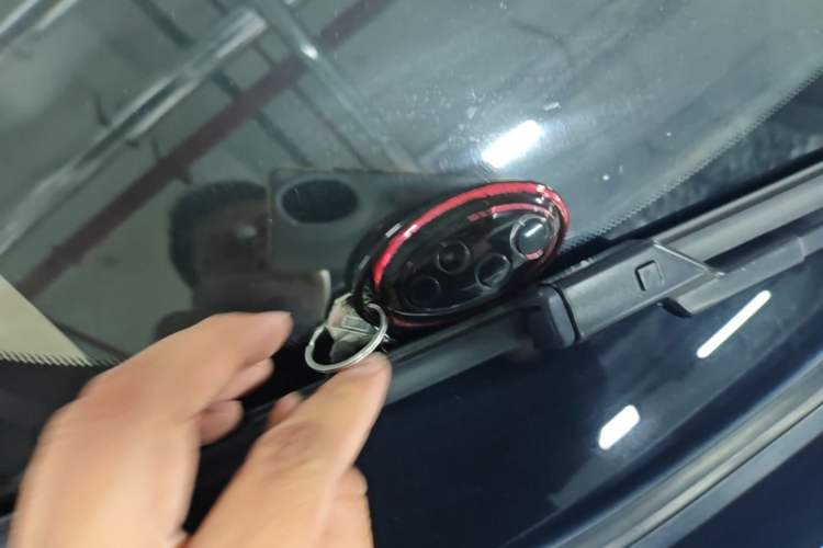 Used BYD Yuan 2017 1.5L Automatic Cool & Stylish Model Interior 1