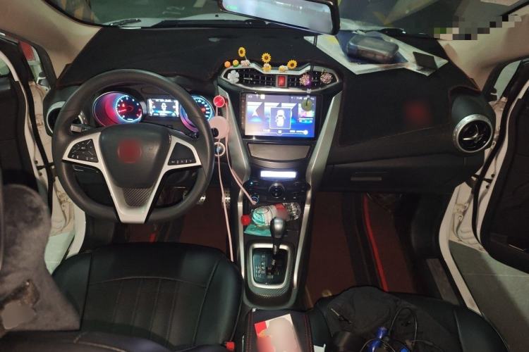 Used BYD Yuan 2017 1.5L Automatic Cool & Stylish Model Interior 2