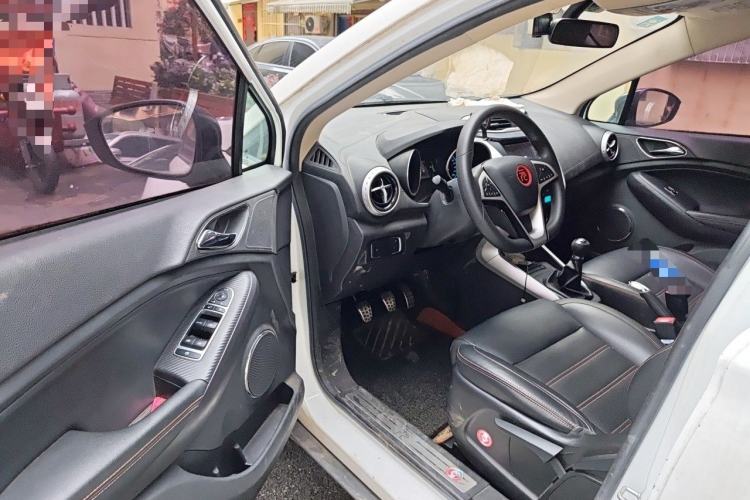 Used BYD Yuan 2017 1.5L Manual Cool Connect Model Interior 3