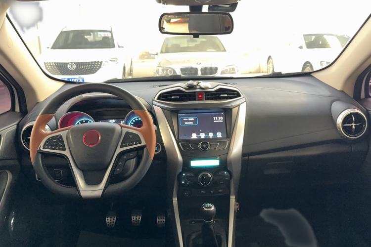 Used BYD Yuan 2017 1.5L Manual with Panoramic Sunroof Interior 3