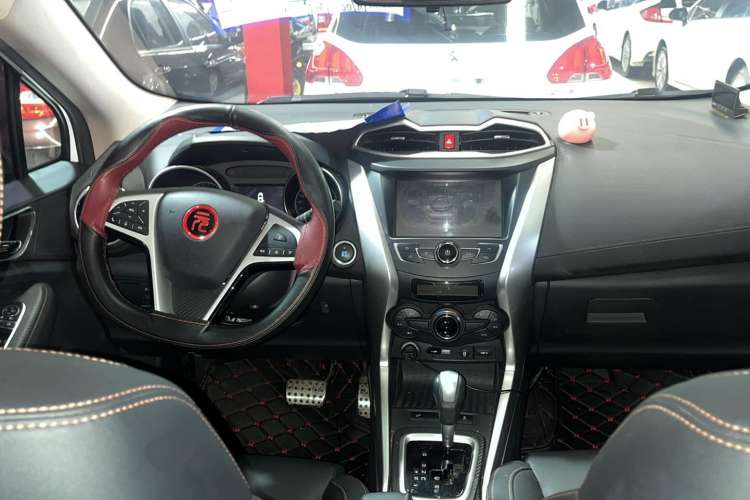 Used BYD Yuan 2017 1.5L Automatic Cool & Connected Model Interior 3