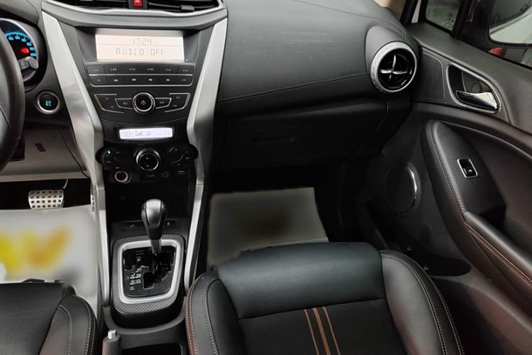 Used BYD Yuan 2017 1.5L Automatic Cool & Stylish Model Interior 3
