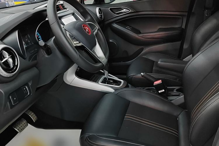 Used BYD Yuan 2017 1.5L Automatic Cool & Stylish Model Interior 4