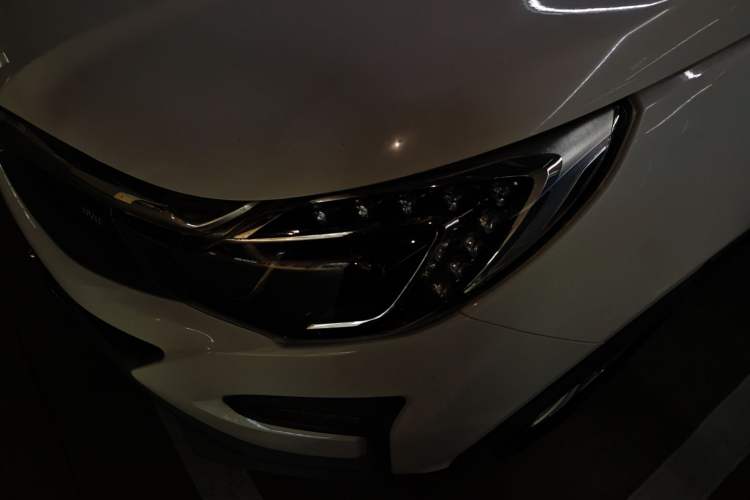 Used BYD Yuan 2017 1.5L Automatic Cool & Stylish Model Left Front Headlight