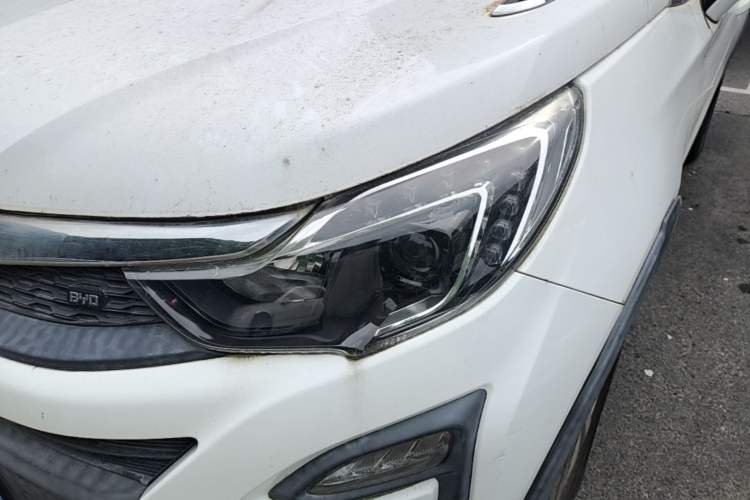 Used BYD Yuan 2017 1.5L Automatic Cool & Stylish Model Left Front Headlight