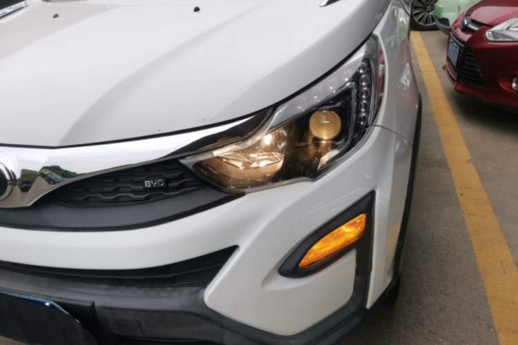 Used BYD Yuan 2017 1.5L Automatic Cool & Stylish Model Left Front Headlight