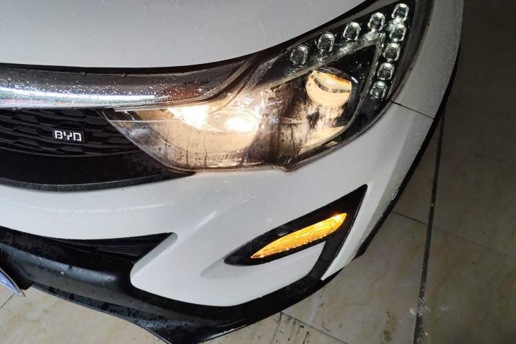 Used BYD Yuan 2017 1.5L Automatic Cool & Stylish Model Left Front Headlight