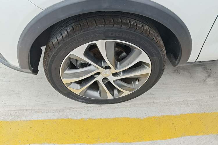 Used BYD Yuan 2017 1.5L Automatic Cool & Connected Model Left Front Wheel Hub