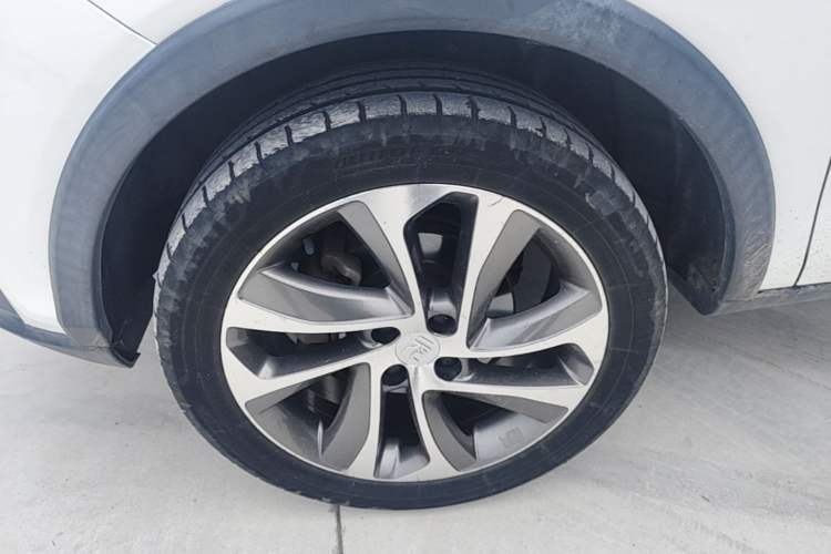 Used BYD Yuan 2017 1.5L Automatic Cool & Connected Model Left Front Wheel Hub