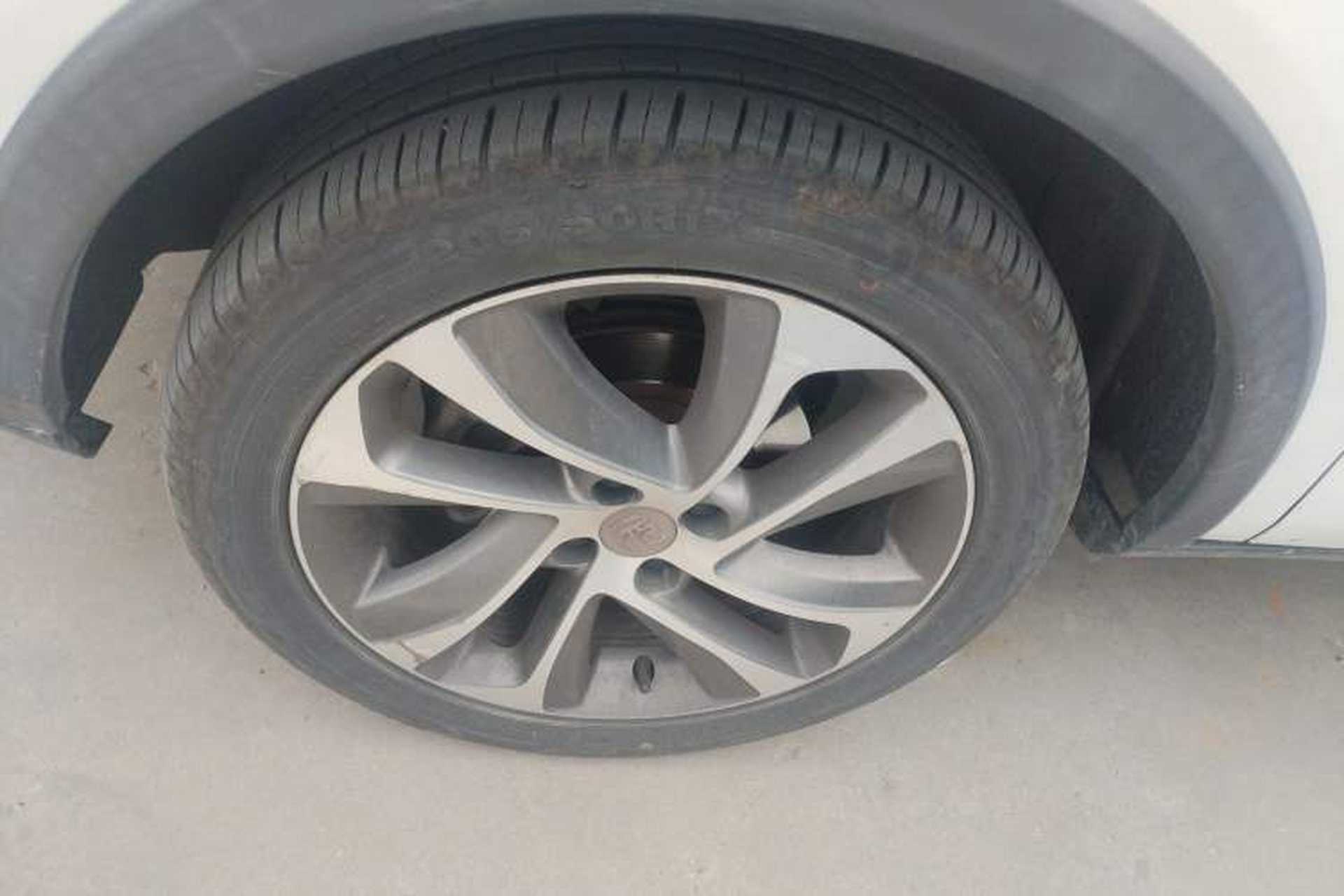 Used BYD Yuan 2017 1.5L Automatic Cool & Connected Model Left Front Wheel Hub