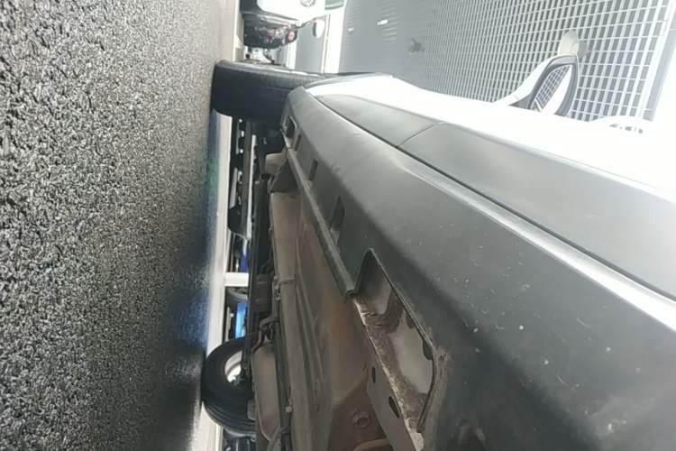 Used BYD Yuan 2017 1.5L Automatic Cool & Stylish Model Left Side Sill