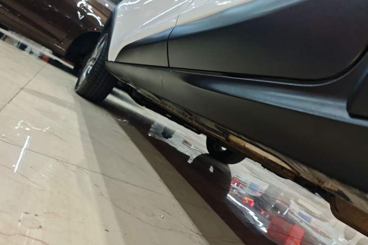 Used BYD Yuan 2017 1.5L Automatic Cool & Connected Model Left Side Sill