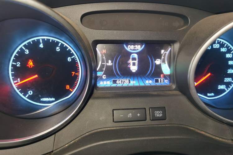 Used BYD Yuan 2017 1.5L Automatic Cool & Connected Model Odometer Close Up