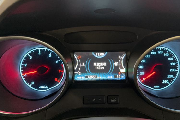 Used BYD Yuan 2017 1.5L Manual with Panoramic Sunroof Odometer Close Up