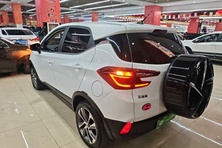Used BYD Yuan 2017 1.5L Automatic Cool & Connected Model Rear Left 45 Deg