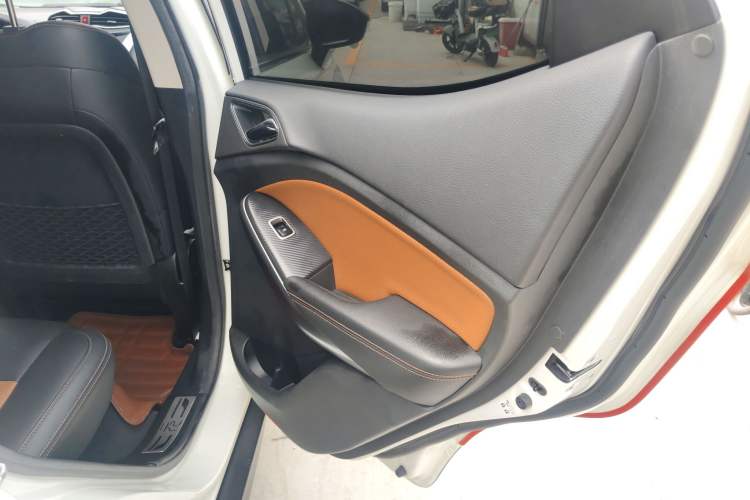 Used BYD Yuan 2017 1.5L Manual Cool Connect Model Right Rear Door Interior