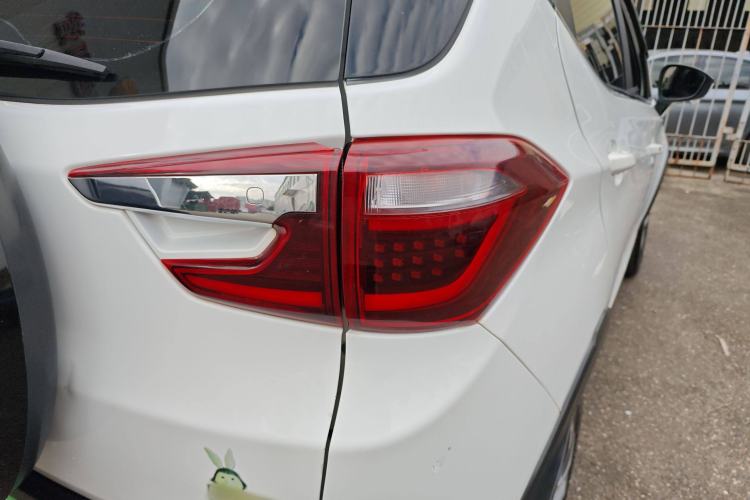 Used BYD Yuan 2017 1.5L Automatic Cool & Connected Model Right Rear Taillight