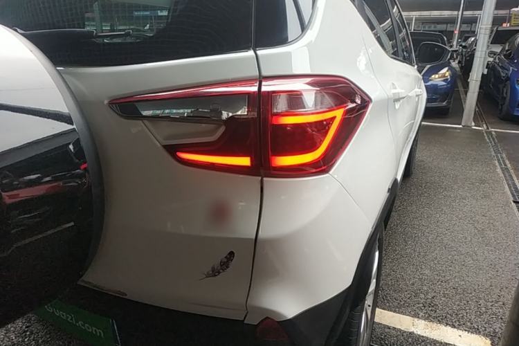 Used BYD Yuan 2017 1.5L Automatic Cool & Stylish Model Right Rear Taillight