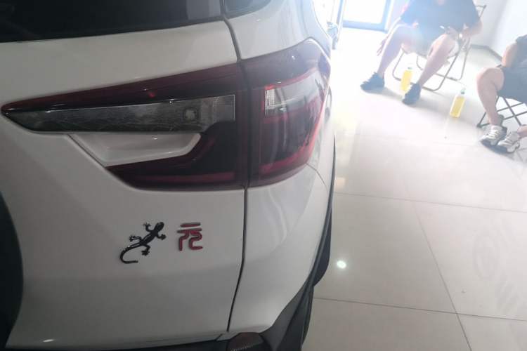 Used BYD Yuan 2017 1.5L Automatic Cool & Stylish Model Right Rear Taillight