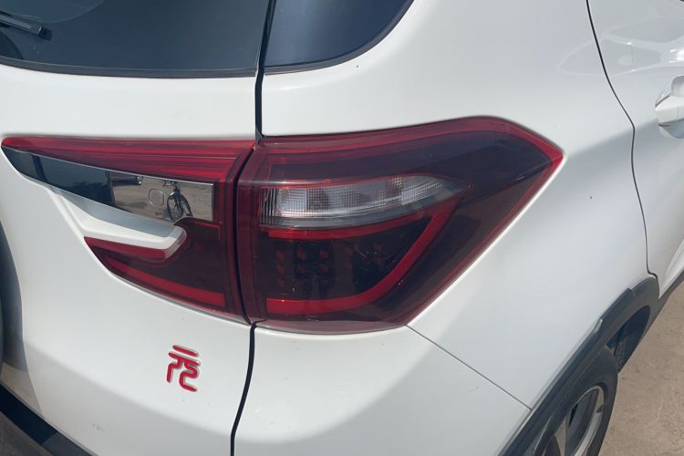Used BYD Yuan 2017 1.5L Automatic Cool & Connected Model Right Rear Taillight