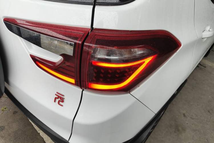 Used BYD Yuan 2017 1.5L Automatic Cool & Connected Model Right Rear Taillight